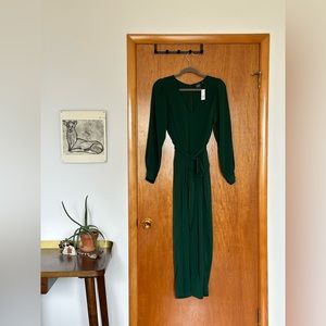 Gap V-Neck Jumpsuit Women’s 8